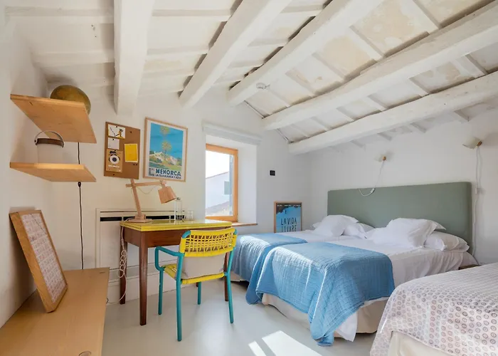 Hotel Hevresac Singular & Small